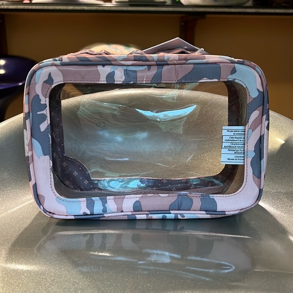 lug Handbags - Lug Clear Zip Storage Pouch Camo Rose NWT
